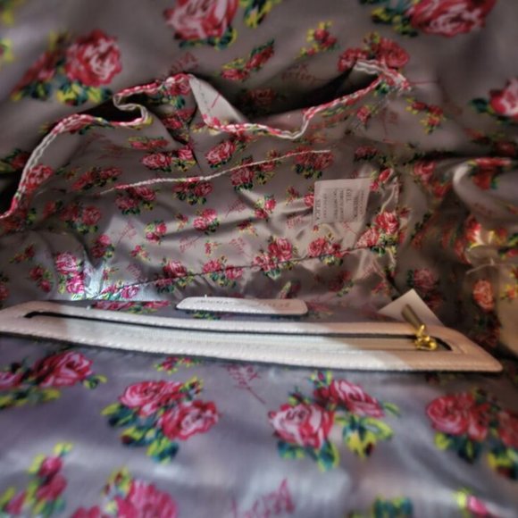 Betsey Johnson Pink Satchel Purse - Picture 11 of 11